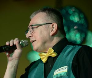 kostuemsitzung2a
